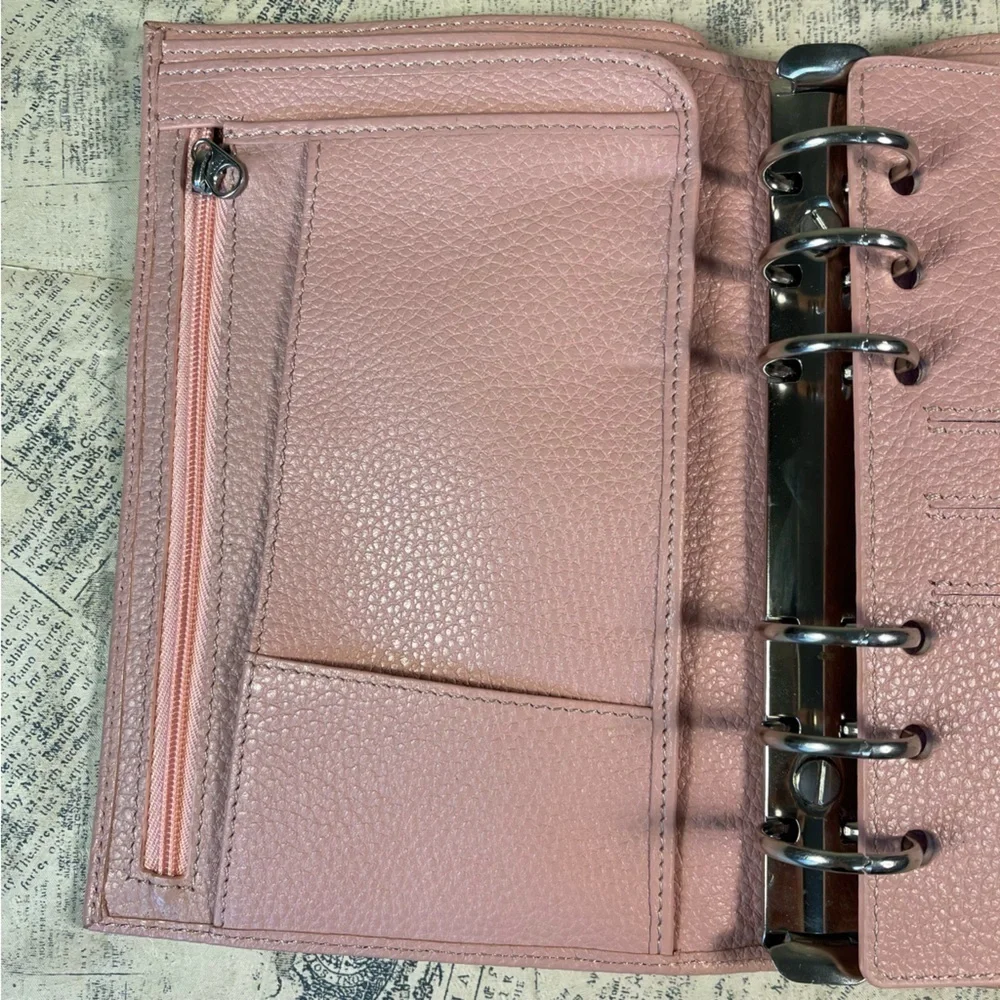 Moterm Versa Rings Planner — Pebbled Leather Pink — 6-Ring Organizer